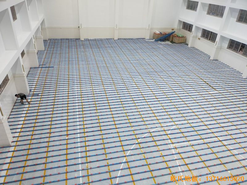 上海宝山区技术学院运动木地板施工案例