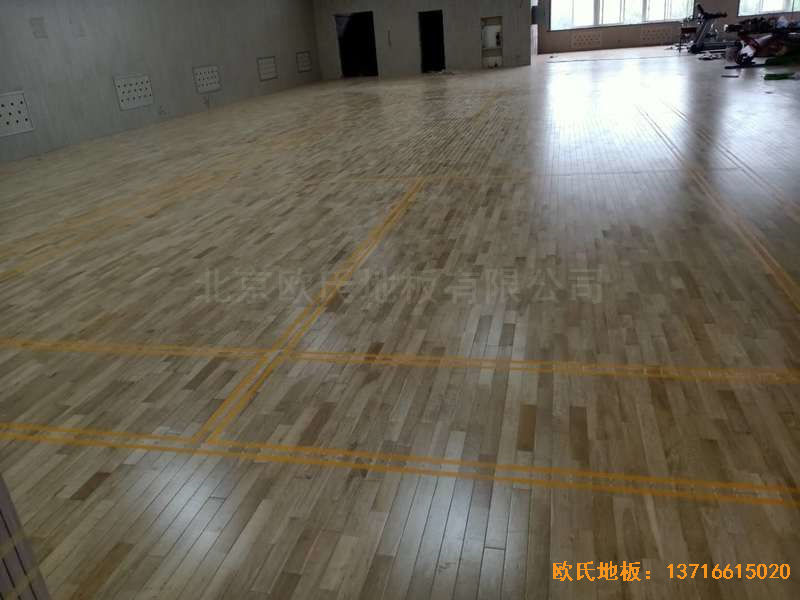 山西运城财经学校体育木地板铺装案例