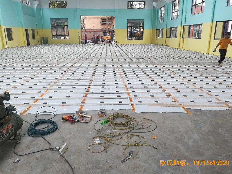 郑州中原区酷康篮球馆体育地板铺设案例