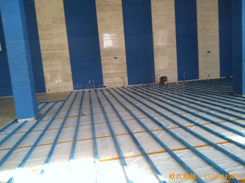 内蒙古赤峰中国税务总局职工活动中心体育木地板铺设案例