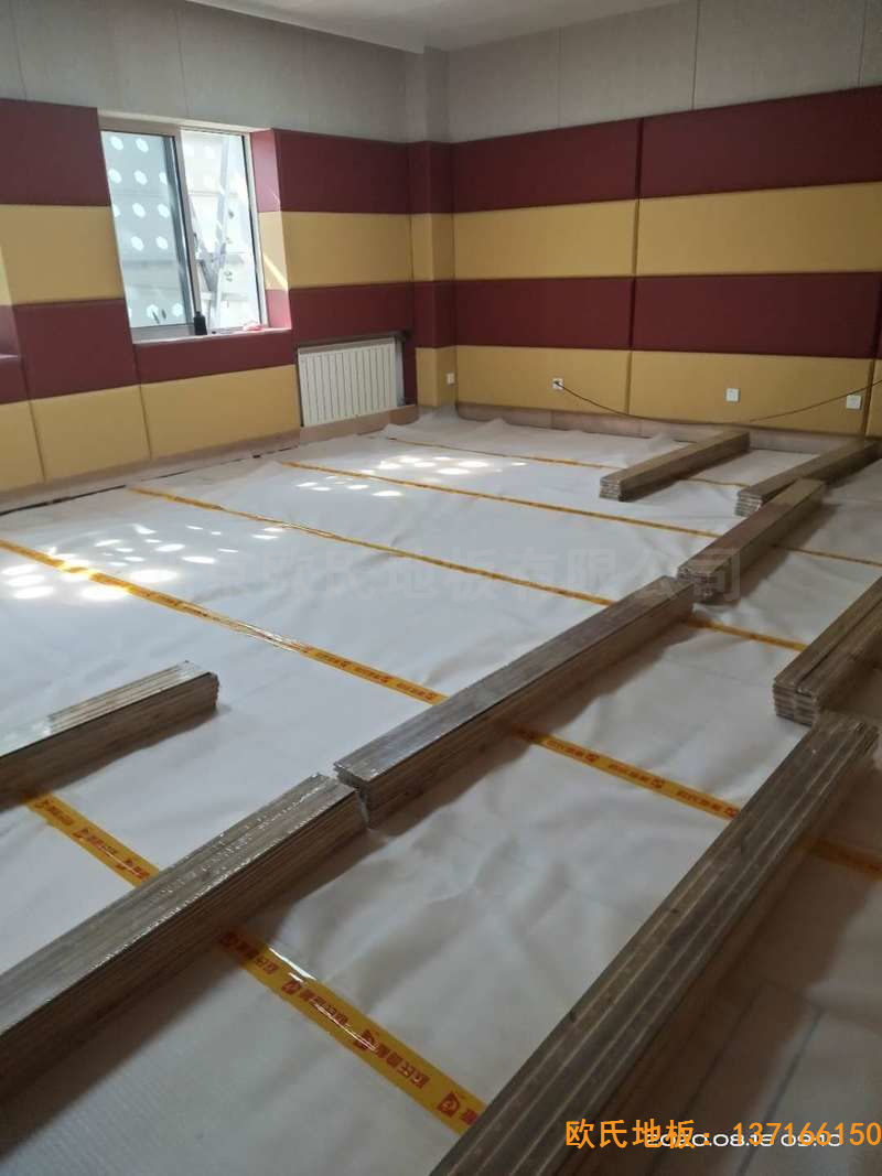 北京中国矿业大学附属中学体育地板铺设案例