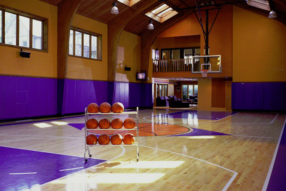 full-size-indoor-basketball-gym-in-a-house.jpeg